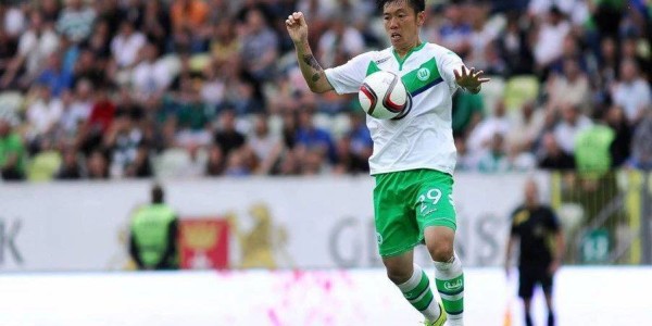 重磅！狼堡官宣：16岁国少新星杀入U17德甲，新赛季剑指首秀+主力