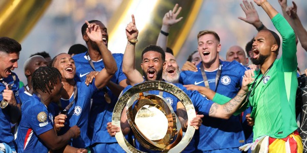 广积粮，终称王！蓝军再登世界之巅，三年打磨终获回报，有钱真好