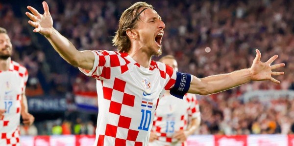 0转会费！40岁魔笛加盟米兰，能再续传奇？